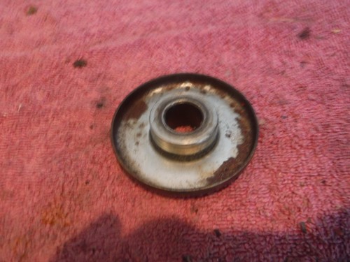 Honda 100s rear wheel hub - 100s,