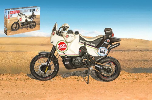 Motorcycle model assembly