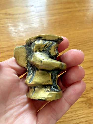 Vintage brass small - , toby
