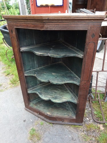Georgian oak corner - corner, cupboard.