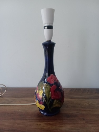 Moorcroft vintage blue - vintage,