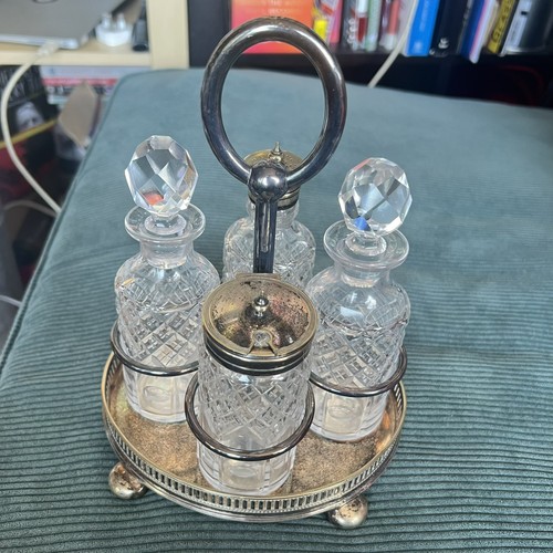 Vintage piece cut glass - 4-piece,