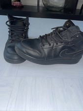 Black Jordan 1s Mid Rise