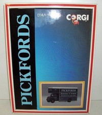 CORGI  - D74/1 PICKFORDS VAN