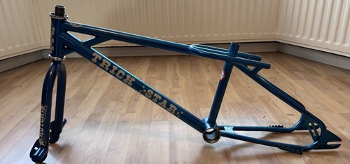 Mid 1980s hutch trick star - trick,
