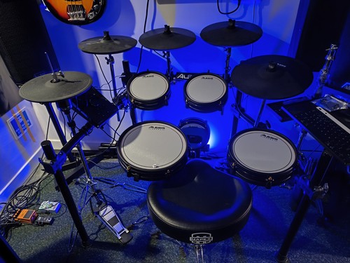 Alesis crimson drumkit - se,