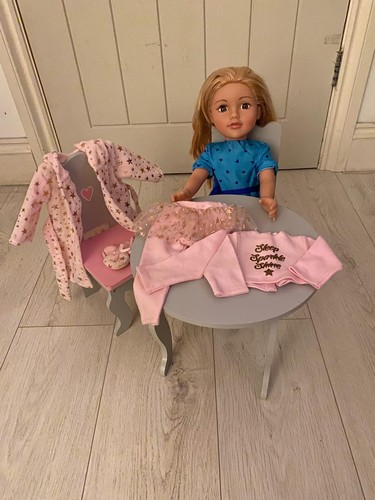 Designer friend doll - designer,
