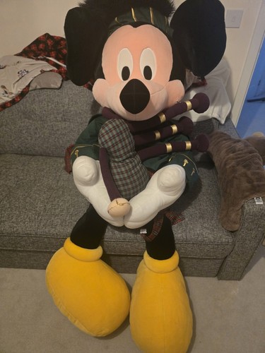 Giant mickey mouse disney - mickey,