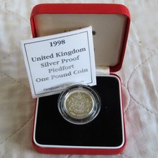 1998 UK ROYAL ARMS DESIGN