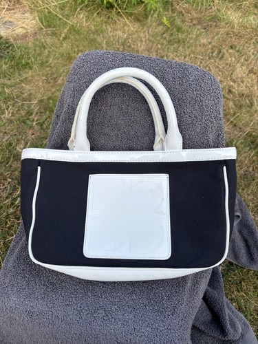 Liz claiborne y2k black canvas - liz,