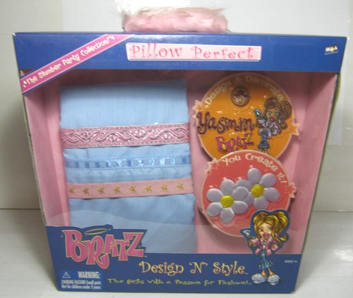 2002 bratz pillow perfect - bratz,