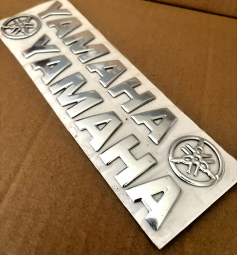 Yamaha silver chrome - /, tank