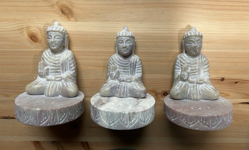 Fair trade hand - trade, carved
