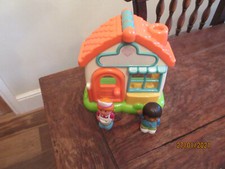 ELC HAPPYLAND SOUNDS SIREN WORK DOCTOR SURGERY NURSE BOY PLAYFIGURES OPEN DOOR  