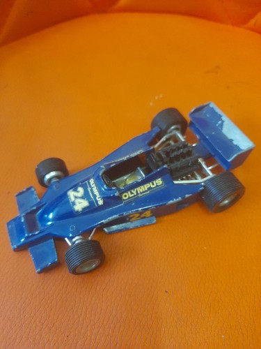 Dinky toys olympus - hesketh, f1