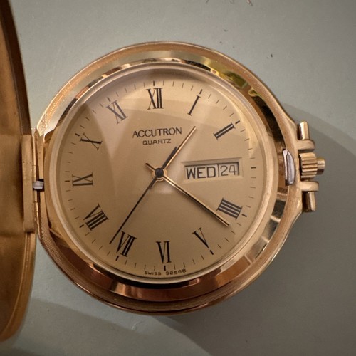 Accutron quartz hunter - accutron,