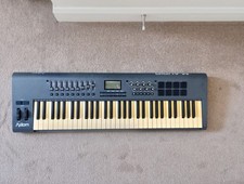 M-Audio Axiom 61 MKII - midi keyboard, functional, please check description