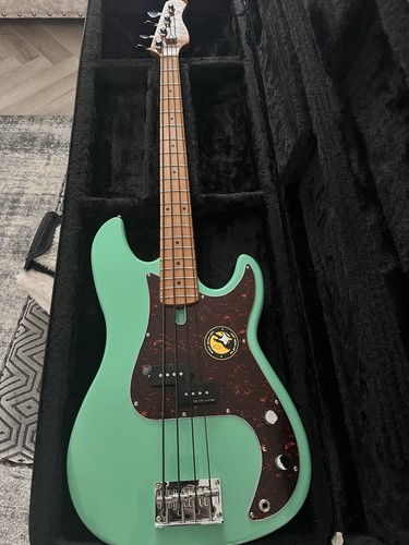 Sire marcus miller alder - sire,