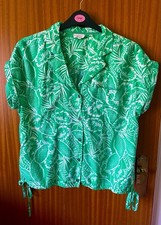 Fat Face Green Leaf Top Size