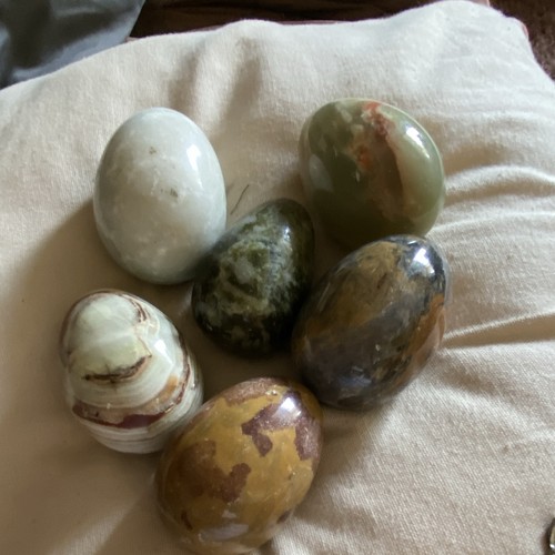 Polished minerals crystals egg - polished,