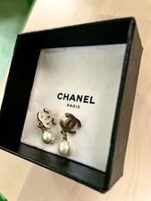 Chanel Preowned Authentic Cc