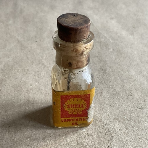 Triang shell lubricating - lubricating, oil