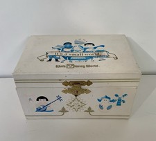 It’s A Small World VTG Walt Disney world Music Box Still Working Slightly Faded
