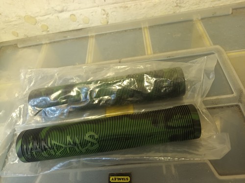 Vandal cama grips - grips, bmx
