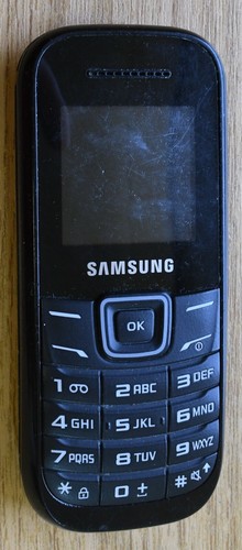 Samsung e1200 pusha mobile - samsung, gt