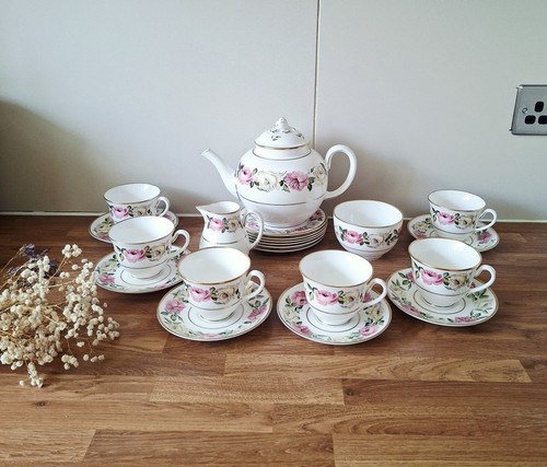 Royal worcester - royal, garden