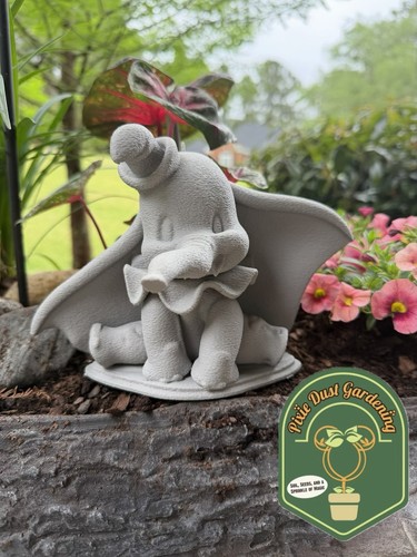 Dumbo disney garden statue - disney,