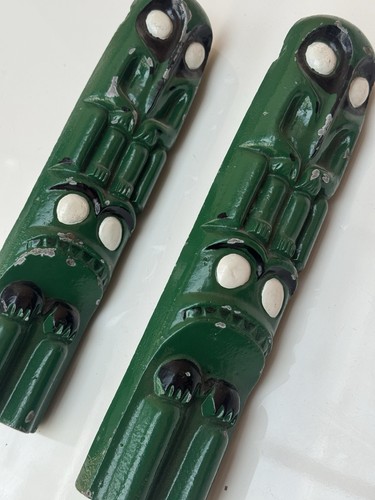 Cast iron fire dogs - cast,