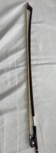Cello bow - 1/2,