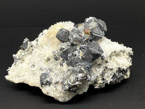 Sphalerite quartz cluster - on,