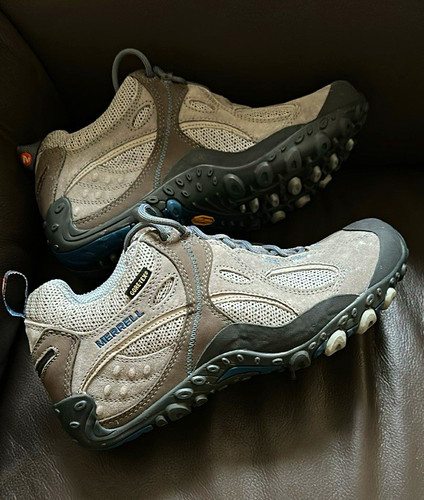 Merrell size 4 - -,