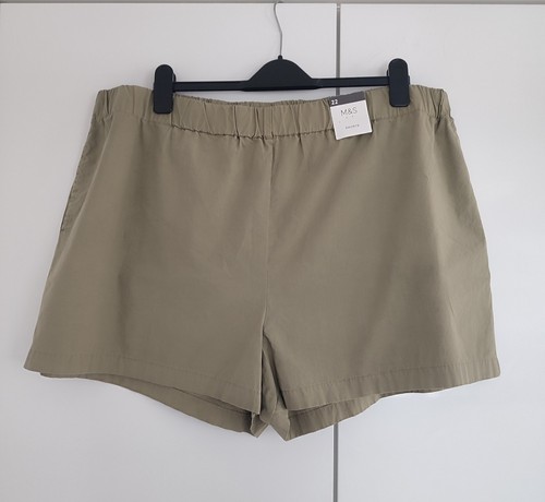 Ladies shorts size 22 - size,