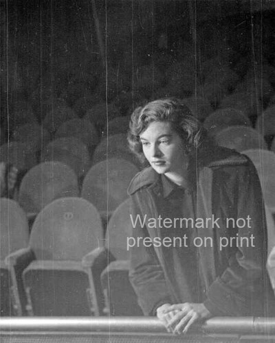Sally cooper photo - cooper,