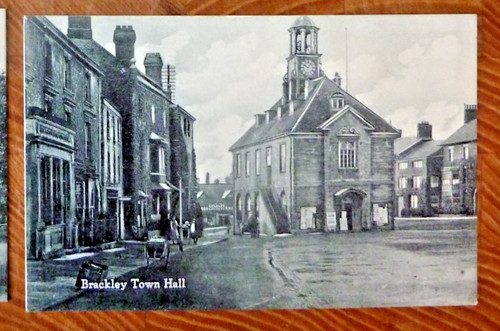 Postcard brackley town hall - brackley,