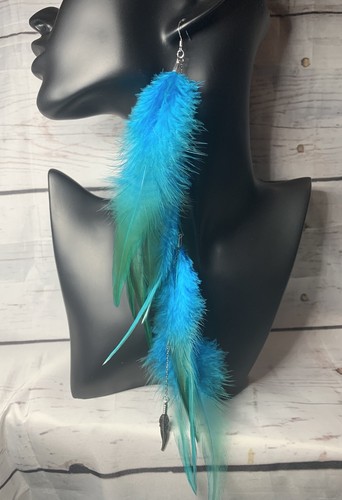 Long feather dangle - long,