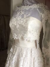 Lace bridal bolero back buttons boat neck sparkly beading long lace sleeves 8 10