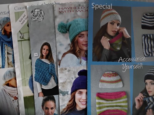 Knitting and crochet patterns - and,
