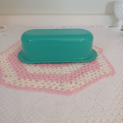 Tupperware butter dish green - butter,