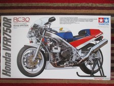 TAMIYA 1/12 Honda RC750R