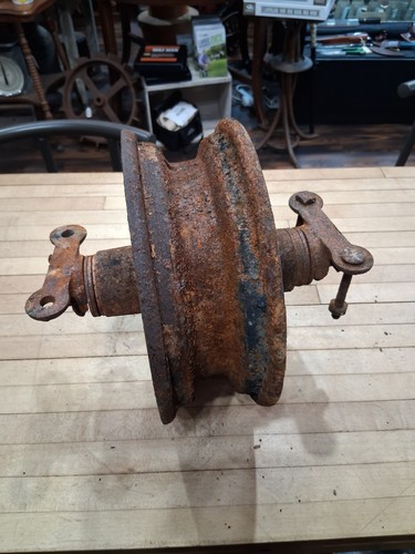 Vintage cast iron thomas - vintage,