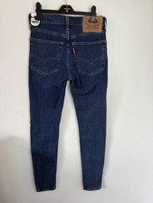 Levi’s 519 Skinny Hi Ball