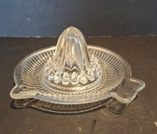 Vintage Citrus Juicer 5" Dia
