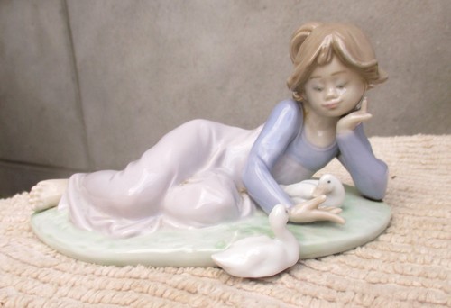 Beautiful lladro figure - beautiful,