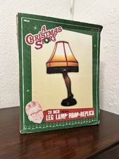 Neca vintage leg lamp - neca,