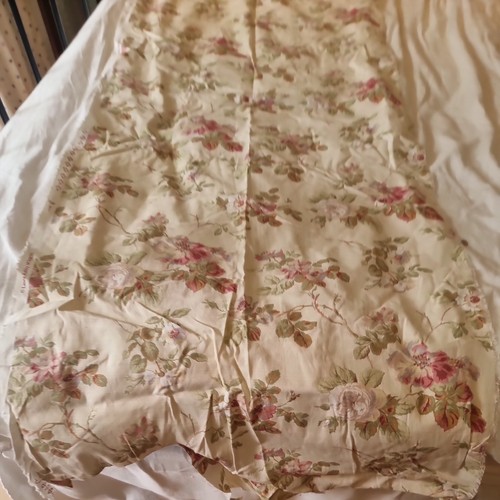 Laura ashley pinl white roses - ashley,