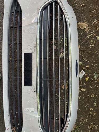 Ford fiesta front - ,